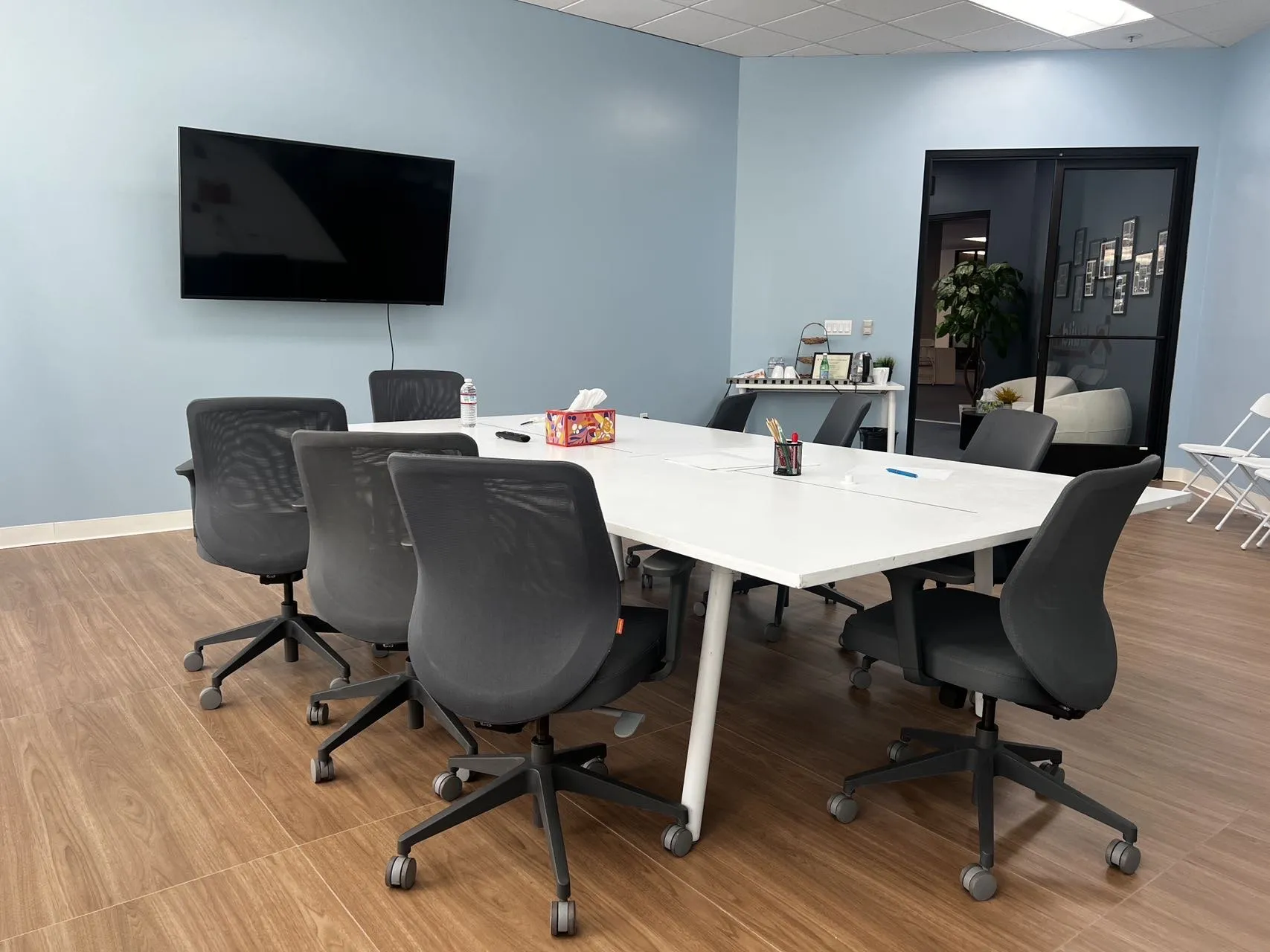 Customer meeting room at the Royma office in the United States